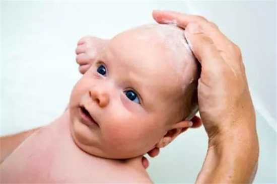 全脂奶粉对宝宝成长的重要性及五大益处揭秘